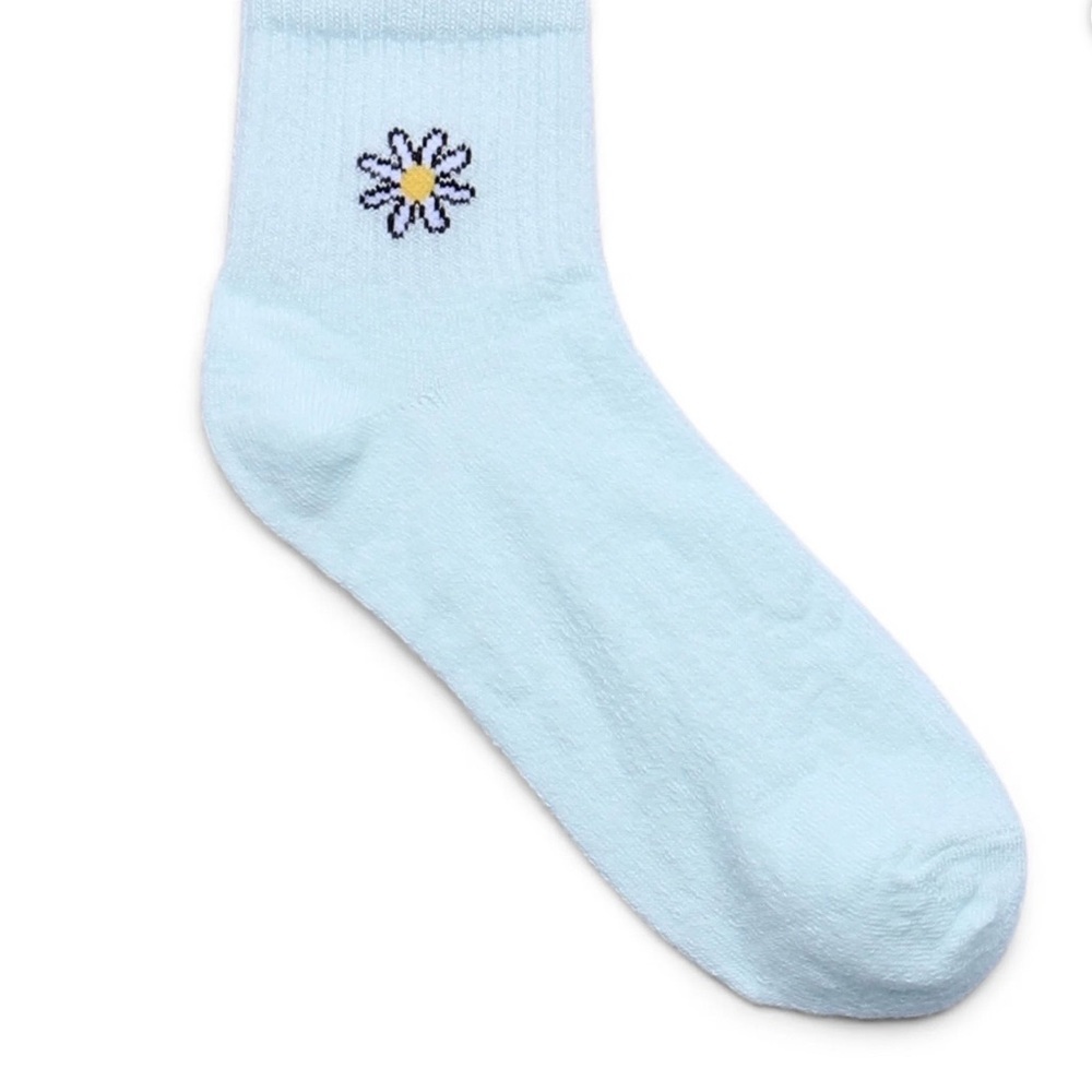 3 No Boundaries Ankle Socks, 3-Pack, Women's, Size 4-10 - Picture 6 of 14